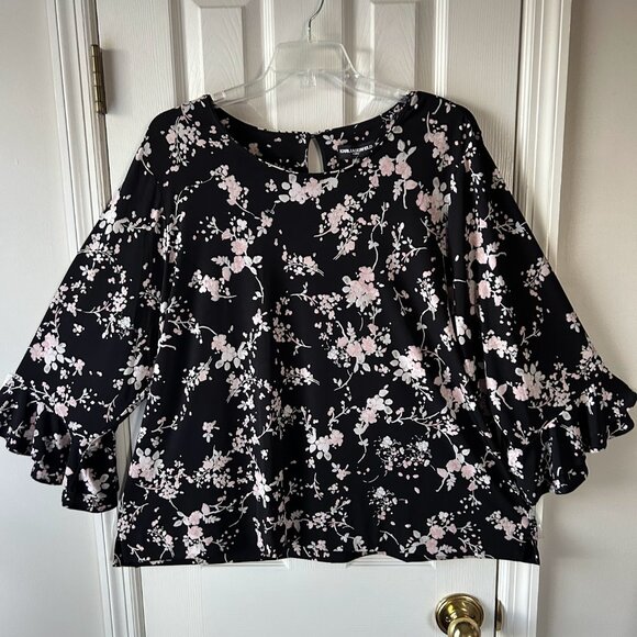 Karl Lagerfeld Tops - NWT Karl Lagerfeld 3X Black Floral Tunic Asymmetrical 3/4 Bell Ruffle Sleeve NEW